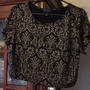 Forever 21 Plus Patterned crop top